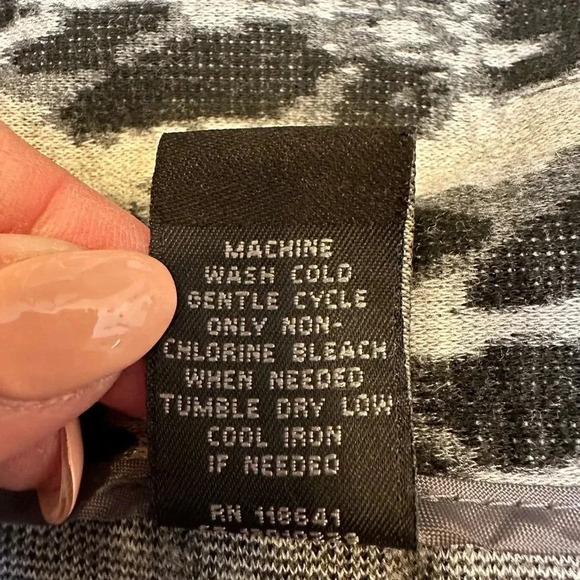 Lane Bryant Side Zip Black & Grey Leopard Print Wrap Skirt Plus Size 22 - Picture 10 of 11